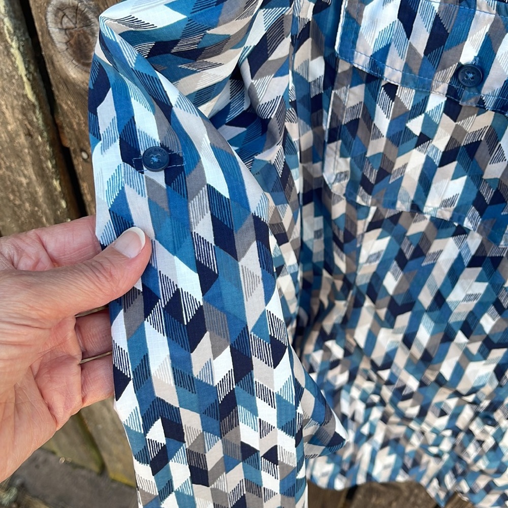 Royal Robbins XL Blue Geometric Long Sleeve Shirt Insect Bug Shield Lightweight - Picture 5 of 8